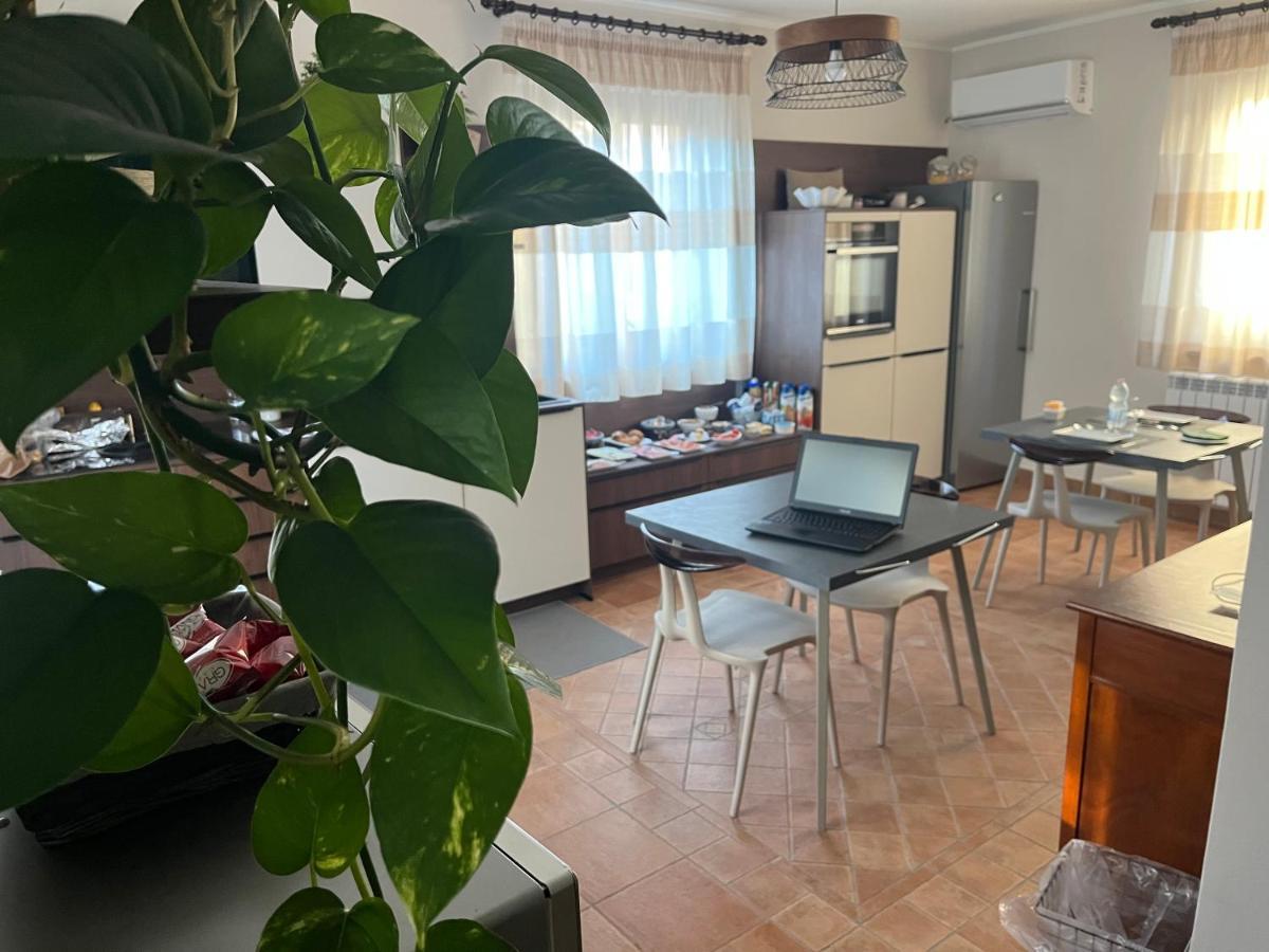 Il Borghetto Di San Giuseppe Etnarooms&Apartments Nicolosi Ngoại thất bức ảnh